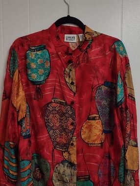 Chico's Design 100% Silk Button-Up Blouse in Red w/ Multi Color Lanterns Sz 2